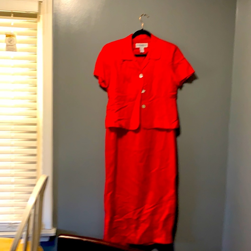 2pc set, Jessica Howard, red in color and size 8